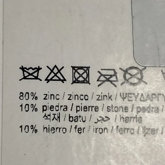 NWT. Zara Golden Metal Necklace with Stone Appliqués. - Picture 7 of 7